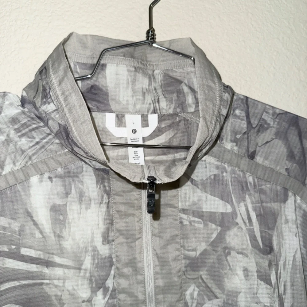 lightweight woven side snap anorak - Picture 5 of 7